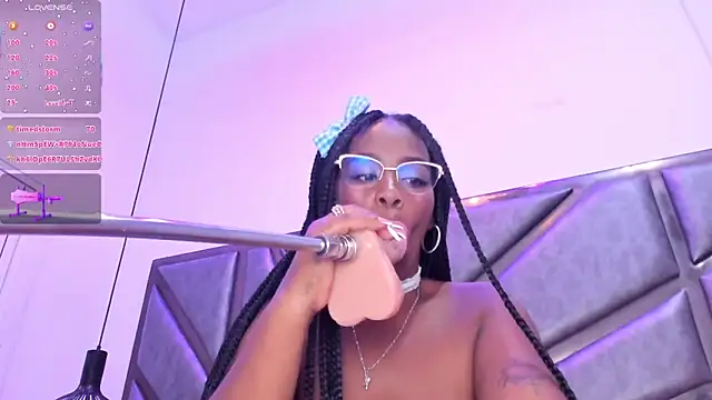 hannaagates - HannaaGates's free webcam - UK Sex Cams