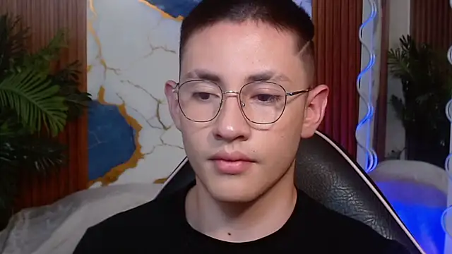 andres_tay - Andres_Tay's free webcam - UK Sex Cams