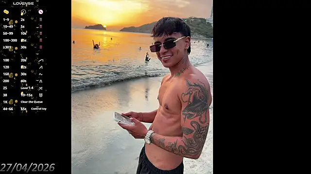 Ftm_xxxperiencie webcam