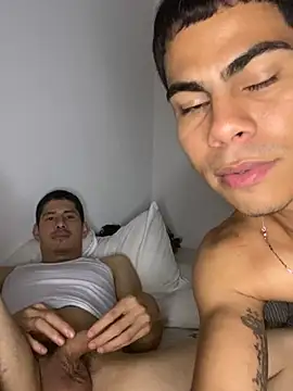 Danielkrdenass's Colombian male cam and chat room