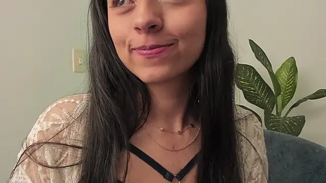 canelleGarces webcam