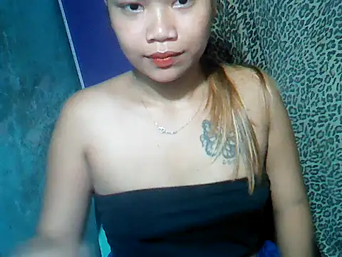 Milkytits_Yum00 webcam