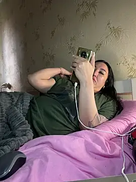 Naughtbaby_2025 webcam