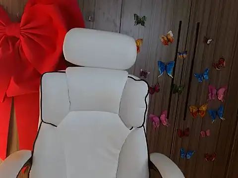 boobyy-bae - Boobyy-Bae's free webcam - UK Sex Cams