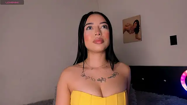 AnthonellaSweet_ webcam