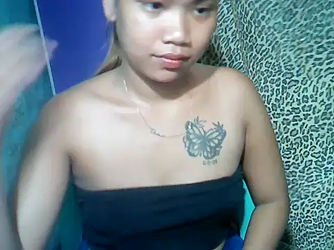 Milkytits_Yum00 webcam