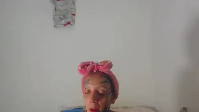 barbara_anal_squirt_ webcam