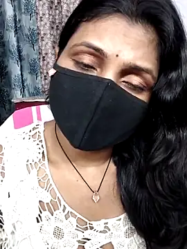 Hotty_Kavita webcam