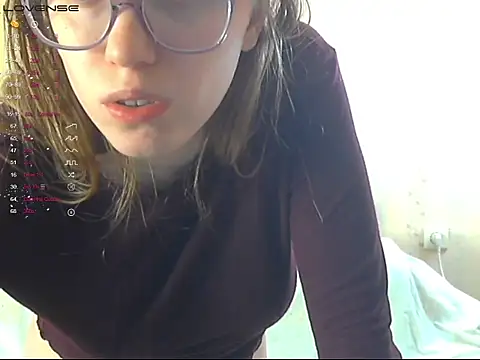 lustfulsarah - LustfulSarah's free webcam - UK Sex Cams