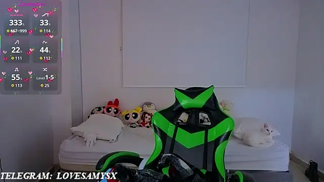 Lovelyamyy webcam