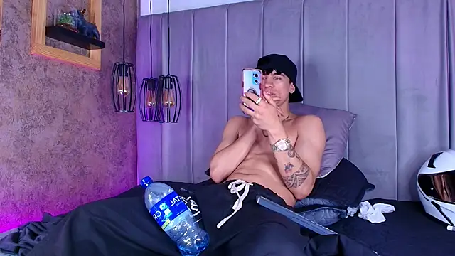 The_BossCrown webcam