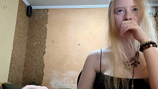 KateVibe_01 webcam