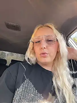 MerlinDave Stripchat cam model