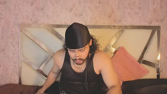 Benny_and_Mark webcam