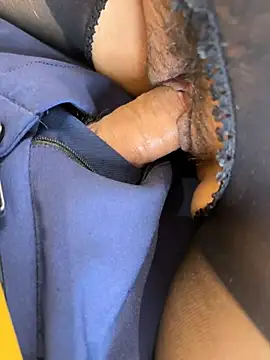 美女qwe522522在线直播