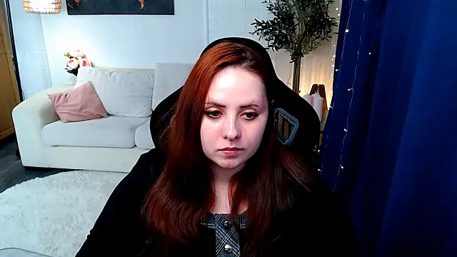 Hennessy_bunny webcam