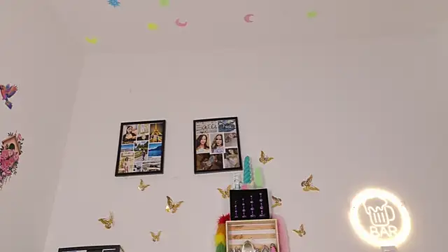 catalina_santana4 - Catalina_santana4's free webcam - UK Sex Cams