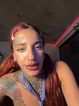 julie-blair live sex cam