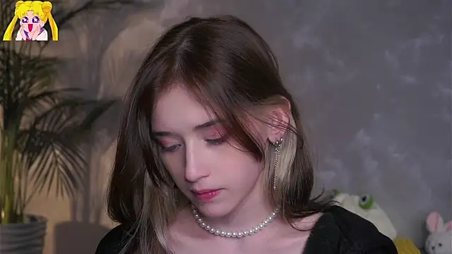 edlinhargus (F teen) - do you see me as your wife?