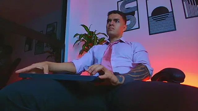 ALPHA_DOMINUS_ webcam