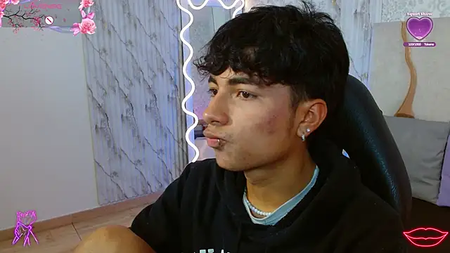 osamu_tay - Osamu_tay's free webcam - UK Sex Cams