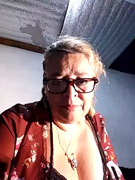 momismilf544 webcam