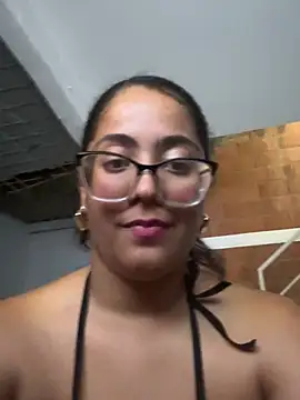 jessyivonne (F young) - Finger in you ass