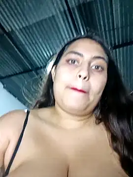 xandra252 (F young) - Doble penetración con juguete vaginal