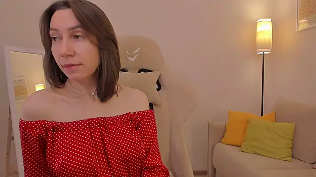 GoodGlamorGirl webcam