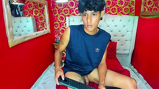 straightyoungpein webcam