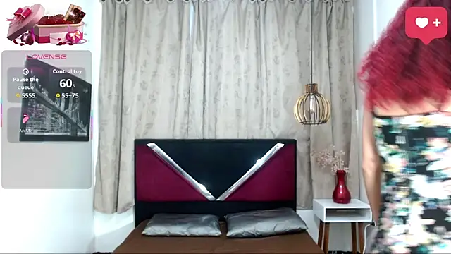 luisa__torres webcam