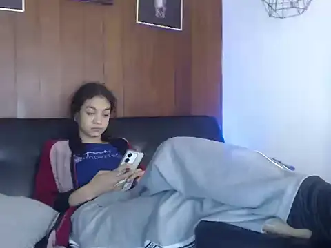 aurora_ath - Aurora_ath's free webcam - UK Sex Cams