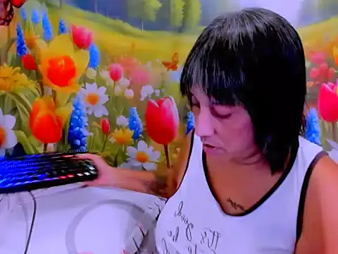 indianroxy (F milf) - help me reach 4th nyt target