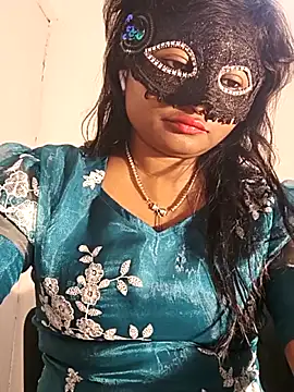 DIRTYSECRET_QUEEN_07 webcam