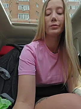 svetlive (F young) - Squirt 💞