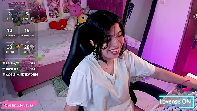selina_lovers_ webcam