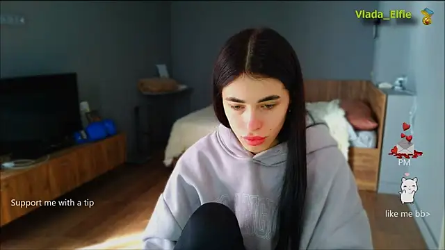 Vlada_Elfie webcam