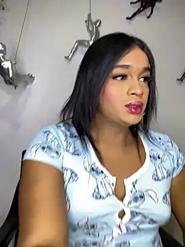 Mariia_Victoriia webcam