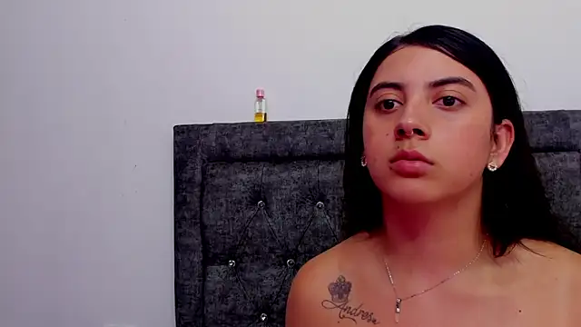 Gianna_Govlea webcam