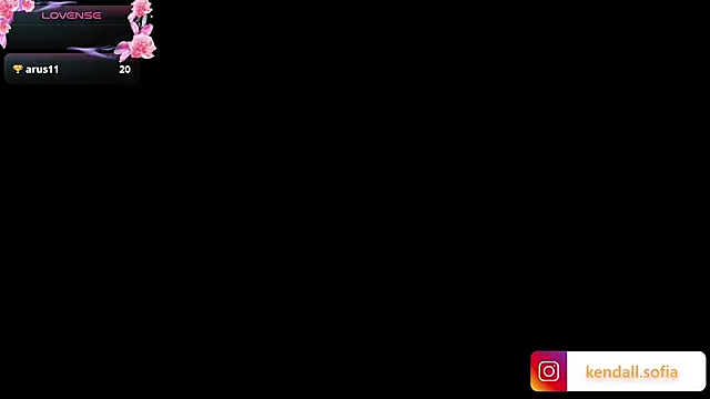 Sophiaa_doll_ webcam