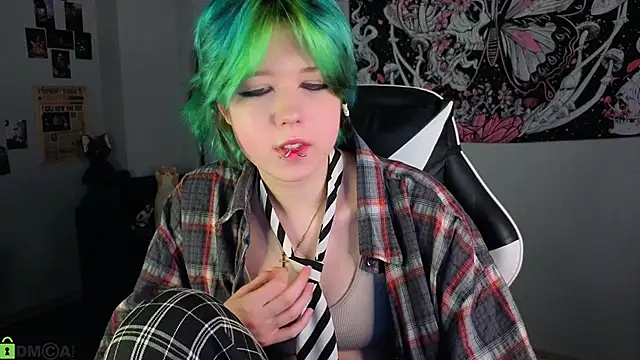 LittleKittenStar webcam