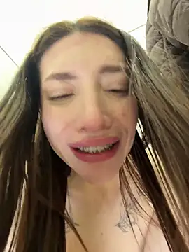 BallerinaCappuccino_ webcam