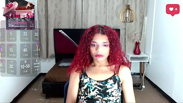 luisa__torres webcam