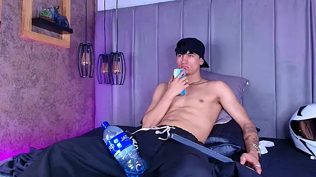 The_BossCrown webcam