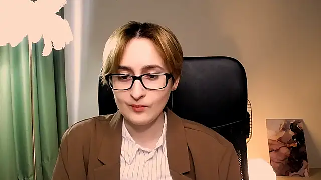 LixeLuna live sex cam