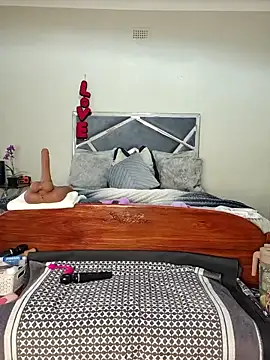 Webcam Model (ThickianaRider)  is live.Free join now!