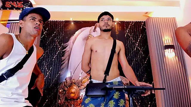 the_knights_of_the_night_ webcam