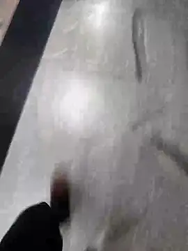 rocky_play_boy_ webcam