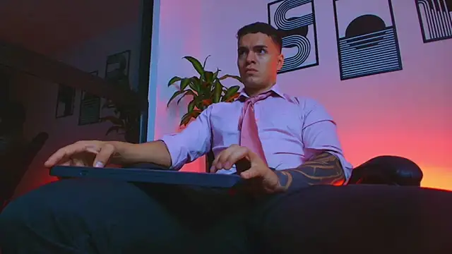 ALPHA_DOMINUS_ webcam