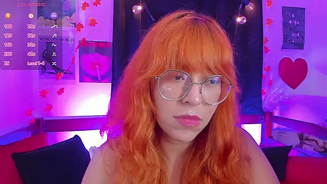 _Moon_Johnson webcam